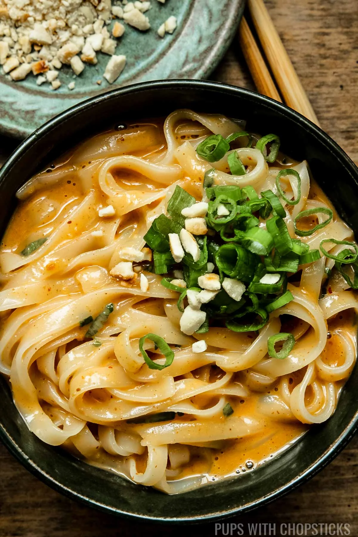 Quick & Easy Thai Peanut Noodles: Dinner in 10 Minutes Flat